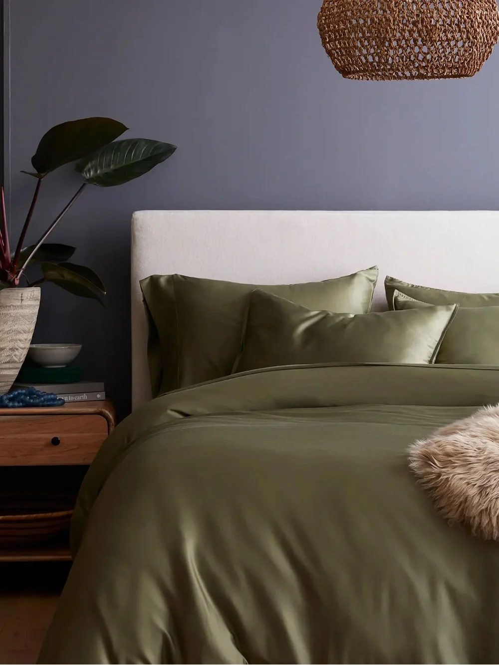 NEW Quince Queen OLIVE Bamboo Duvet Cover Set $134 I am INCLUDING shams! Last 1